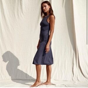 Lunya | Minimalist Wear Everywhere Restore Sleeveless Fitted Midi Dress | S